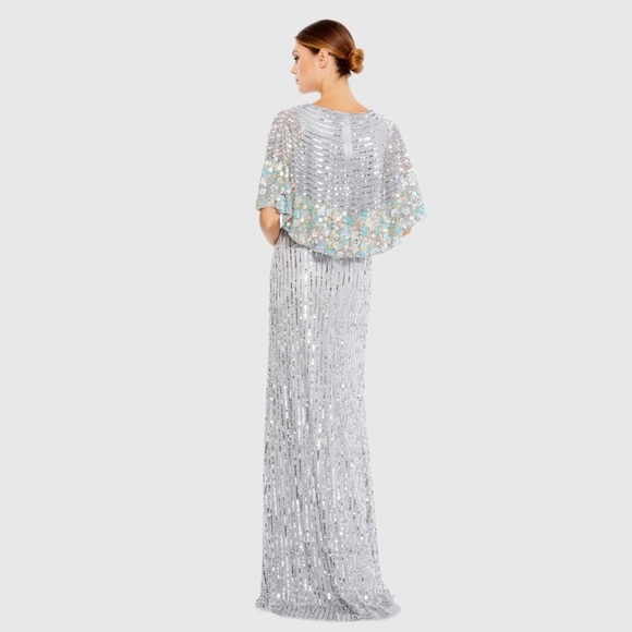 MAC DUGGAL
Sequined V Neck Floral Embellished Cape Sleeve Gown - Picture 10 of 10